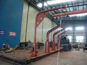 Hose-handling crane fabrication